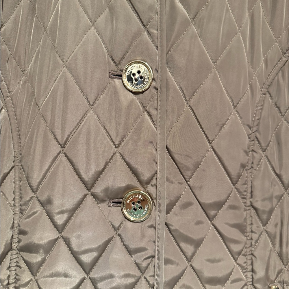 Michael Kors Tan Quilted Women's Puffer Jacket - Picture 6 of 13